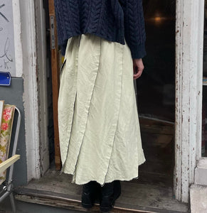 Japanese wool skirt with adjustable waist