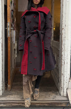 Load image into Gallery viewer, Yoshiki Hishinuma slashed details wool coat
