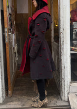 Load image into Gallery viewer, Yoshiki Hishinuma slashed details wool coat
