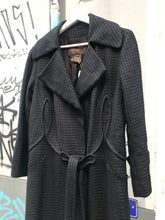 Load image into Gallery viewer, Louis Vuitton tweed houndstooth coat
